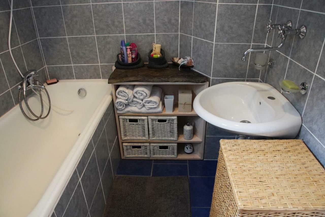 Apartman V Zahrade Praha Troja - Apartment In The Garden Prague Troja Extérieur photo