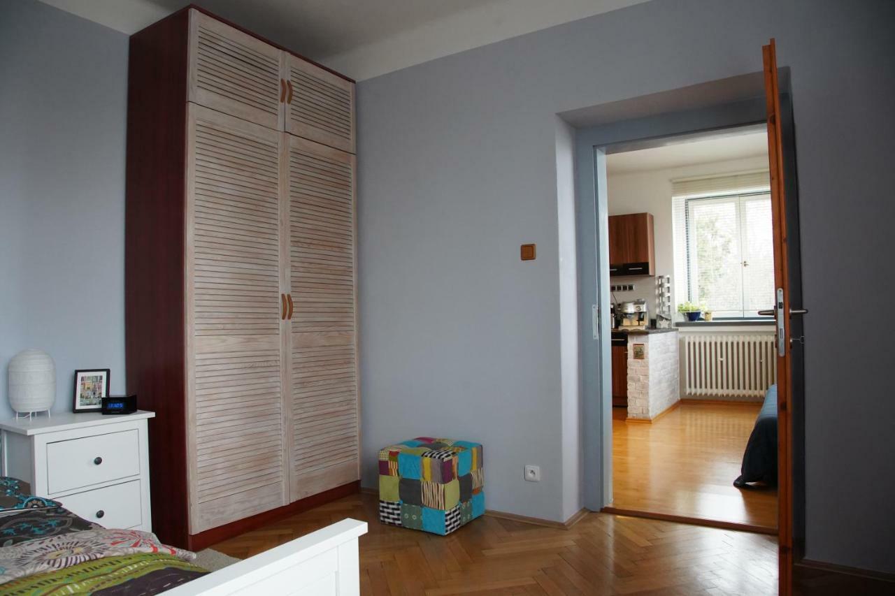Apartman V Zahrade Praha Troja - Apartment In The Garden Prague Troja Extérieur photo