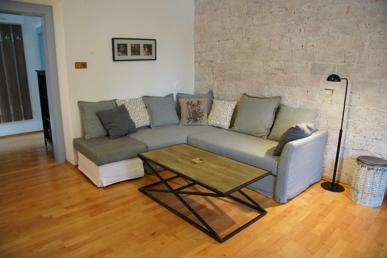 Apartman V Zahrade Praha Troja - Apartment In The Garden Prague Troja Extérieur photo