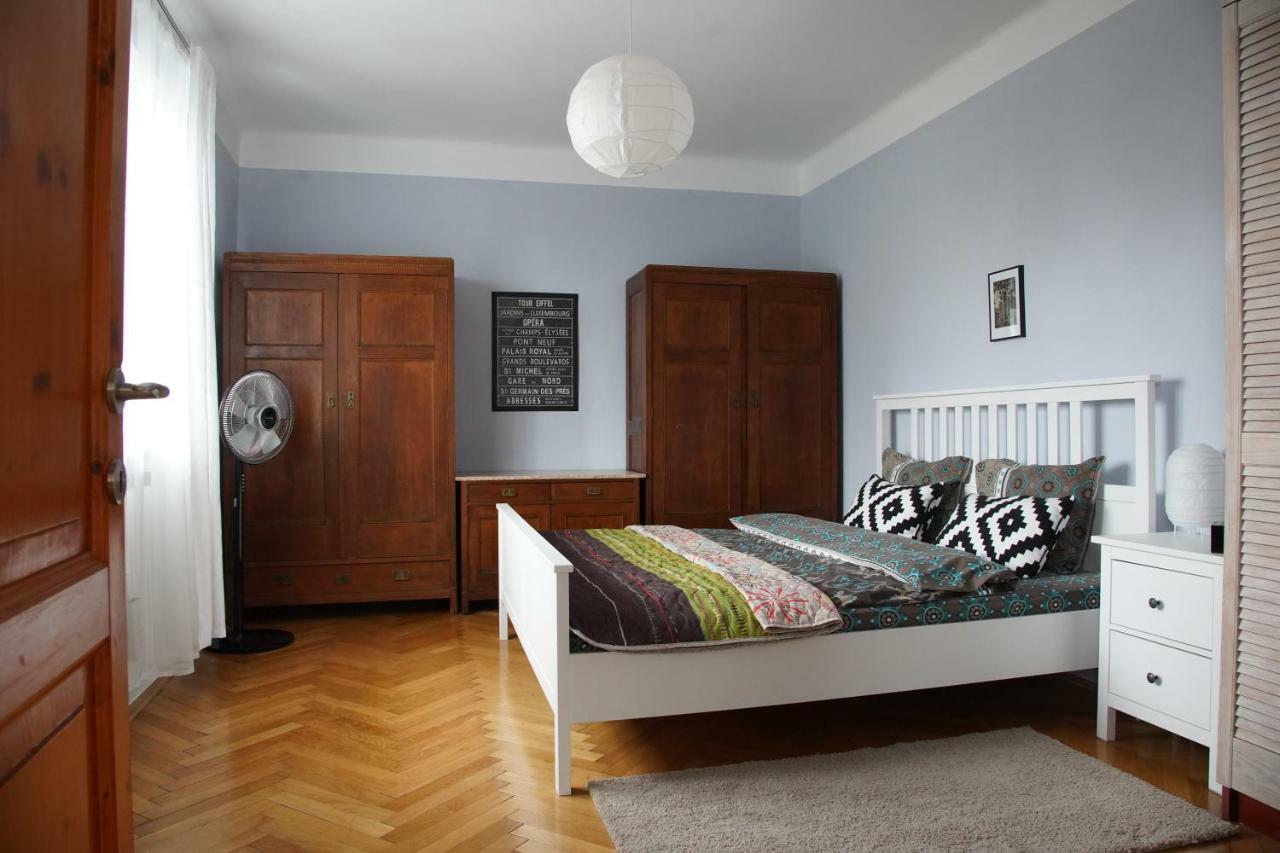Apartman V Zahrade Praha Troja - Apartment In The Garden Prague Troja Extérieur photo